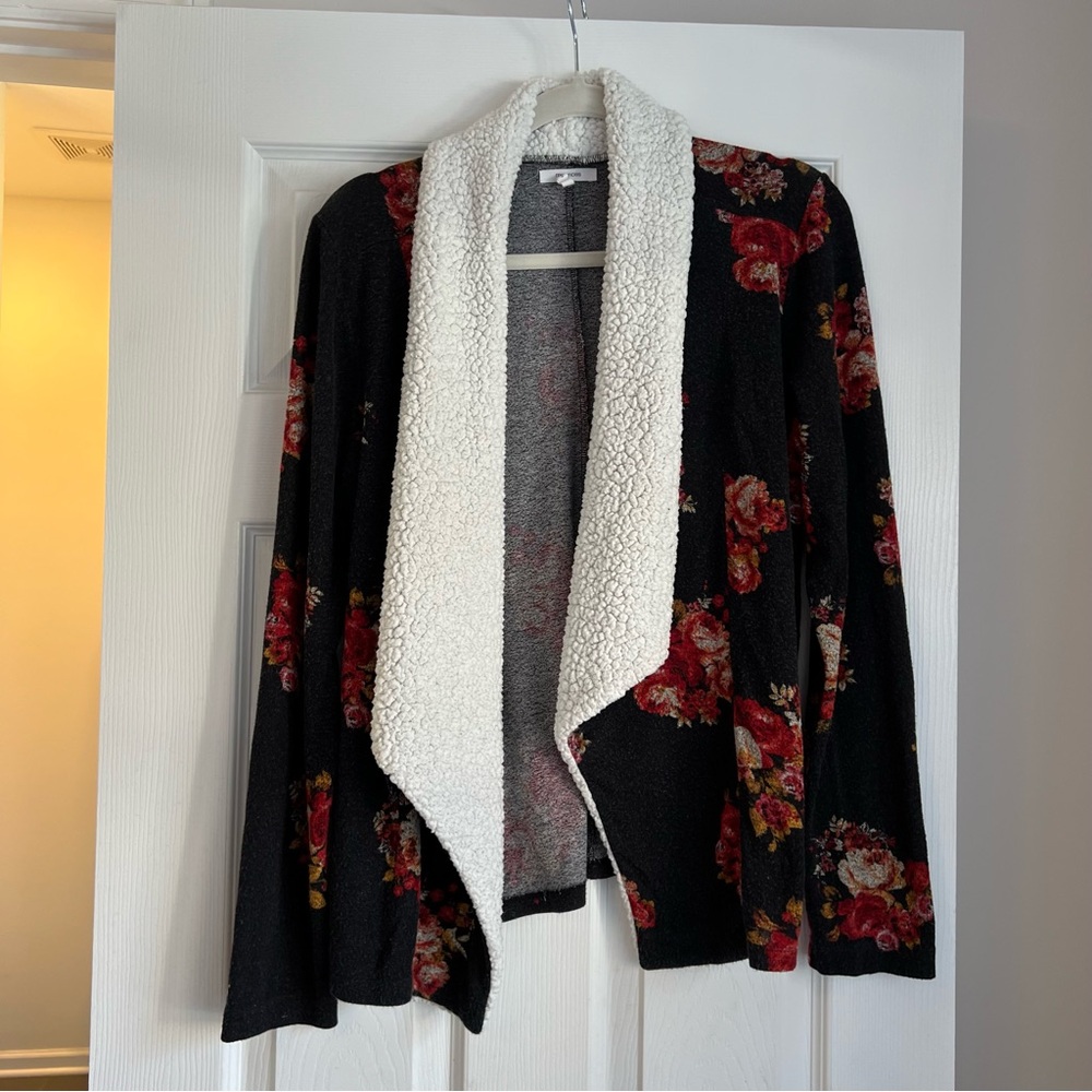Maurices cardigan, size small